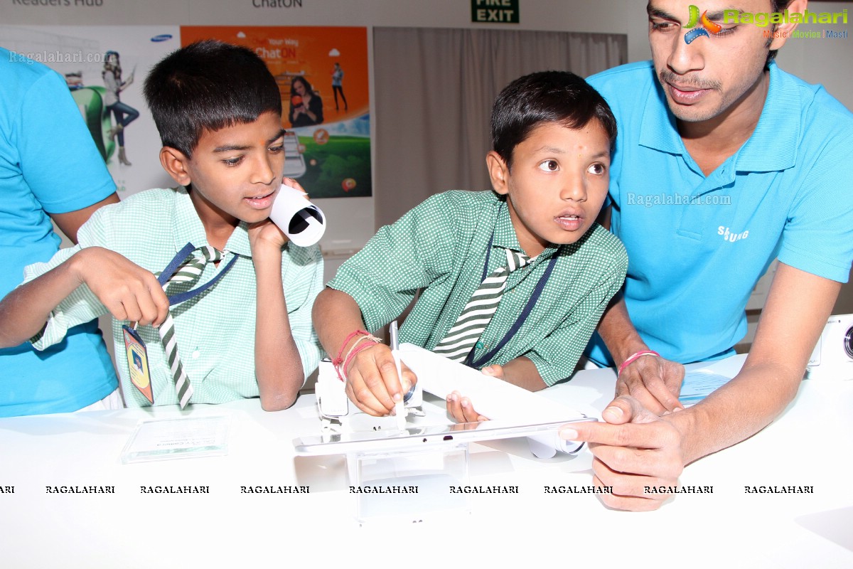 Pratham and Asha Rotary Children at Samsung Third Southwest Asia Forum, Hyderabad