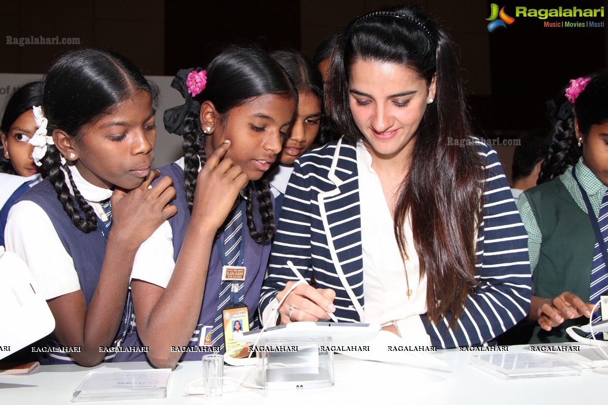 Pratham and Asha Rotary Children at Samsung Third Southwest Asia Forum, Hyderabad