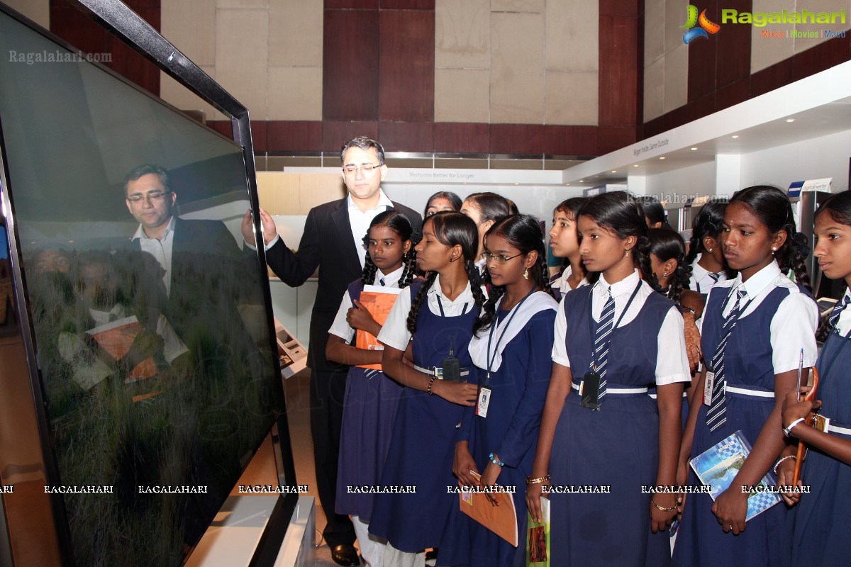 Pratham and Asha Rotary Children at Samsung Third Southwest Asia Forum, Hyderabad