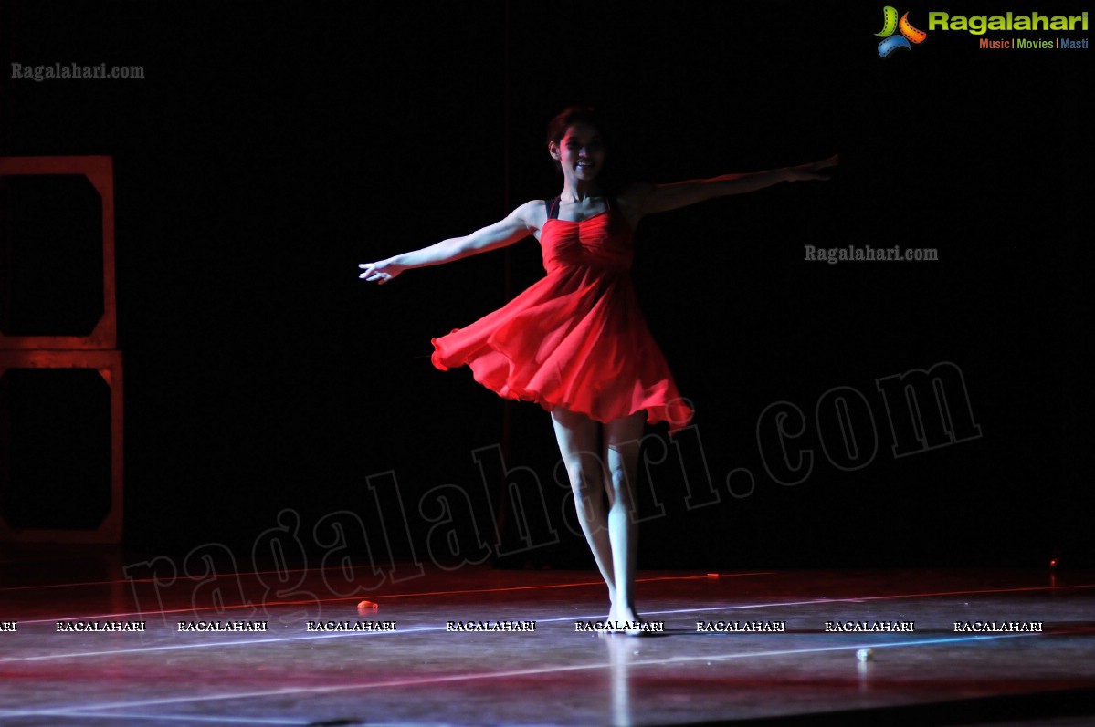 Shaimak Davar's ConfiDance Show