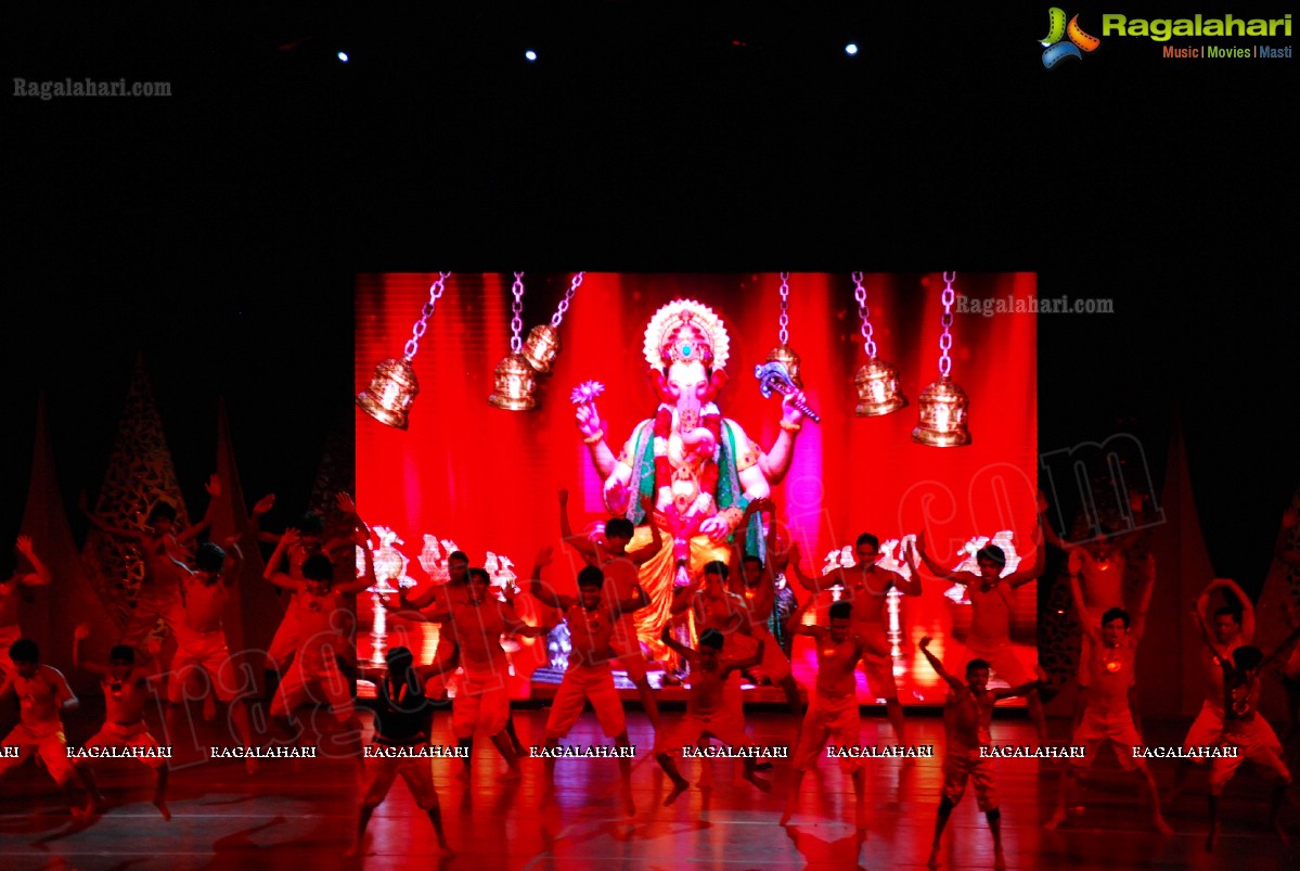 Shaimak Davar's ConfiDance Show