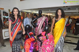 Saree Sale at Singhanias Store