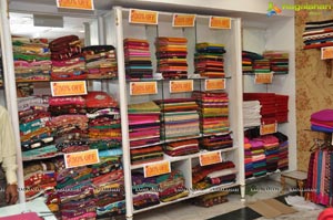 Saree Sale at Singhanias Store