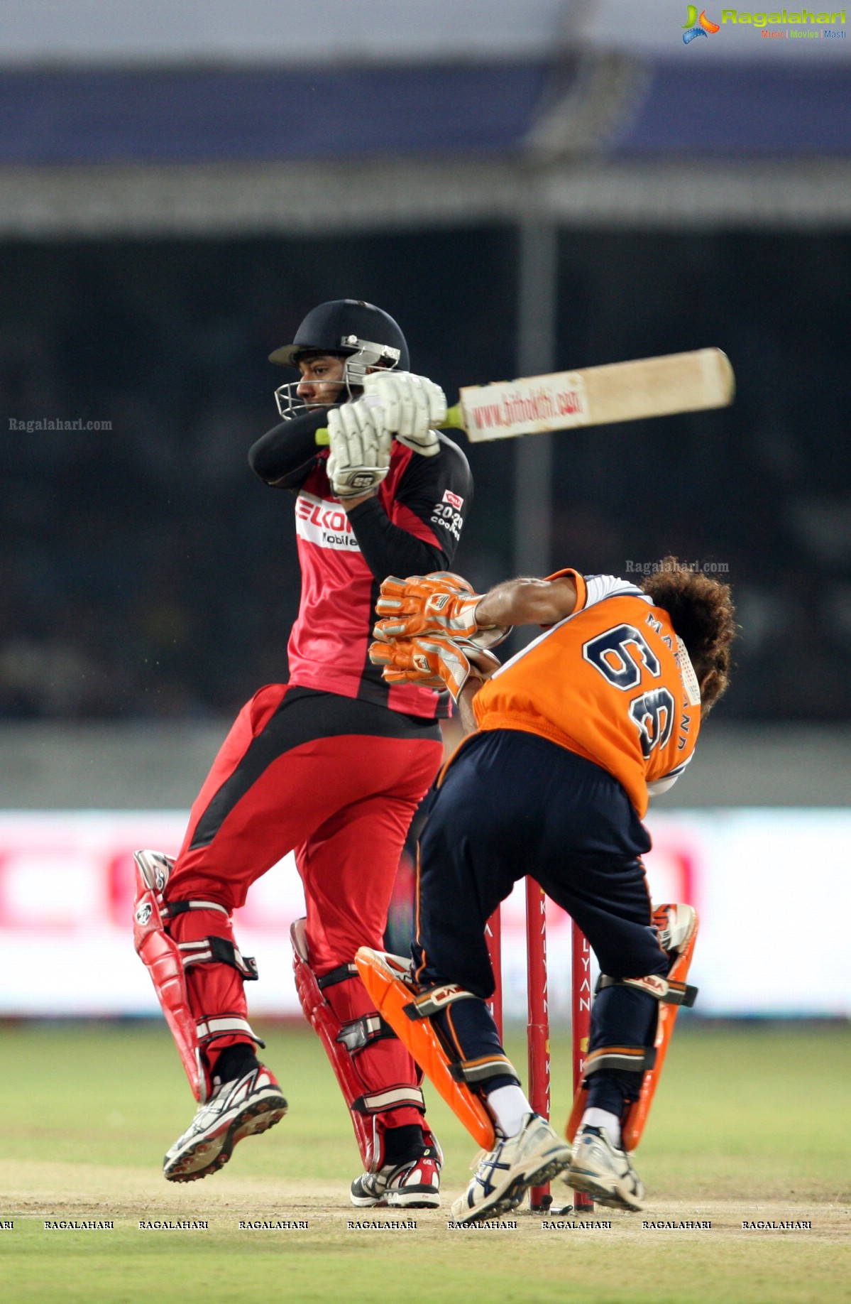 CCL 3: Telugu Warriors Vs Veer Marathi