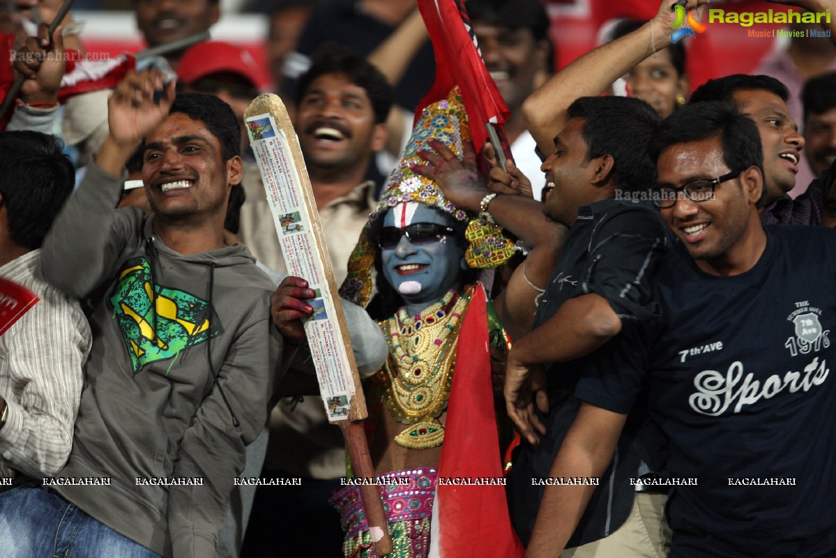 CCL 3: Telugu Warriors Vs Veer Marathi