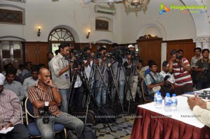 Textile Trade Bandh Press Meet