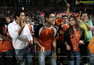 Veer Marathi Vs Mumbai Heroes Match