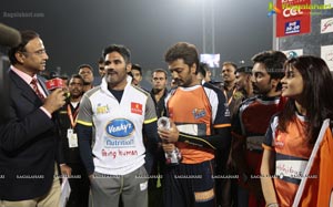 Veer Marathi Vs Mumbai Heroes Match