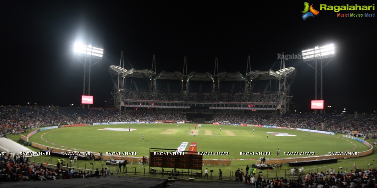CCL 3: Veer Marathi Vs Mumbai Heroes Match