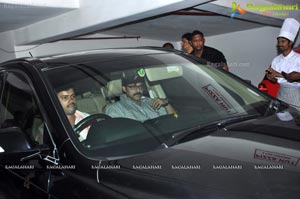 Venkatesh launches Rotis