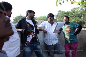 Paisa Working Stills