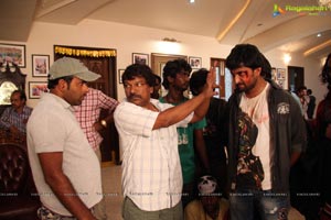 Paisa Working Stills