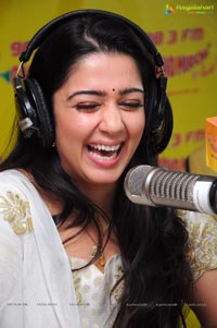 Prathighatana Team at Radio Mirchi