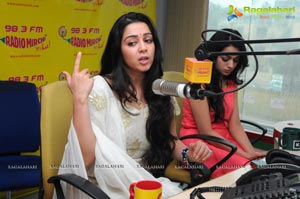 Prathighatana Team at Radio Mirchi