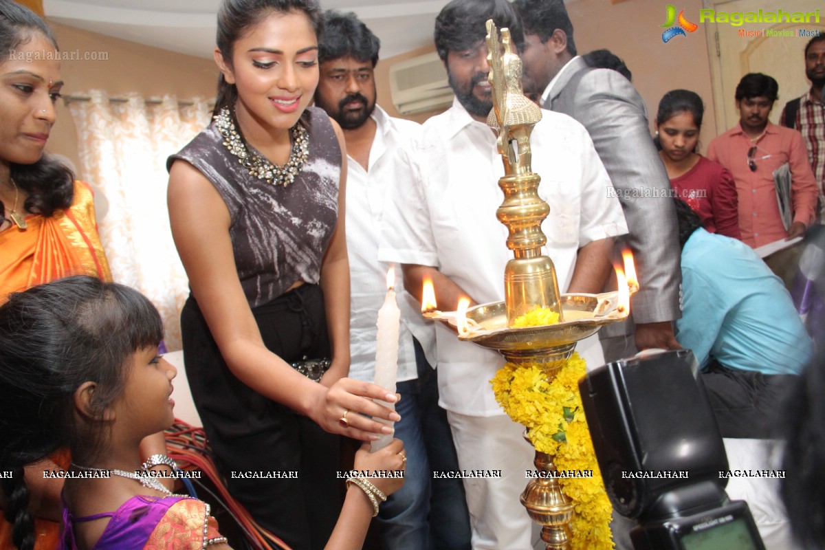 Amala Paul inaugurates Benze Vaccations Club, Hyderabad