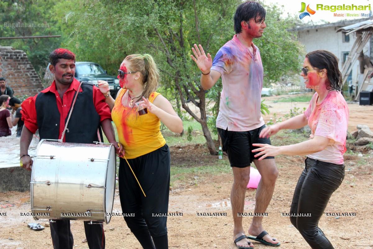 Holi Celebrations 2014 at Bhoot Bungalow, Hyderabad