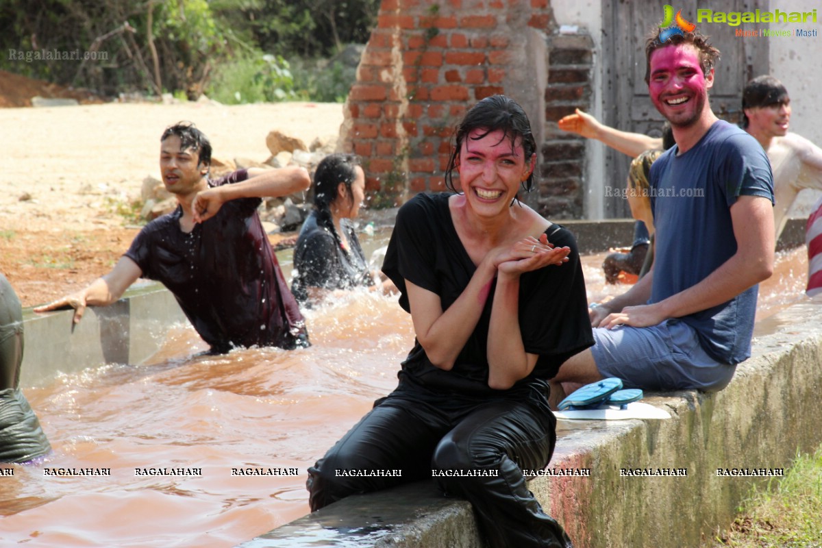 Holi Celebrations 2014 at Bhoot Bungalow, Hyderabad