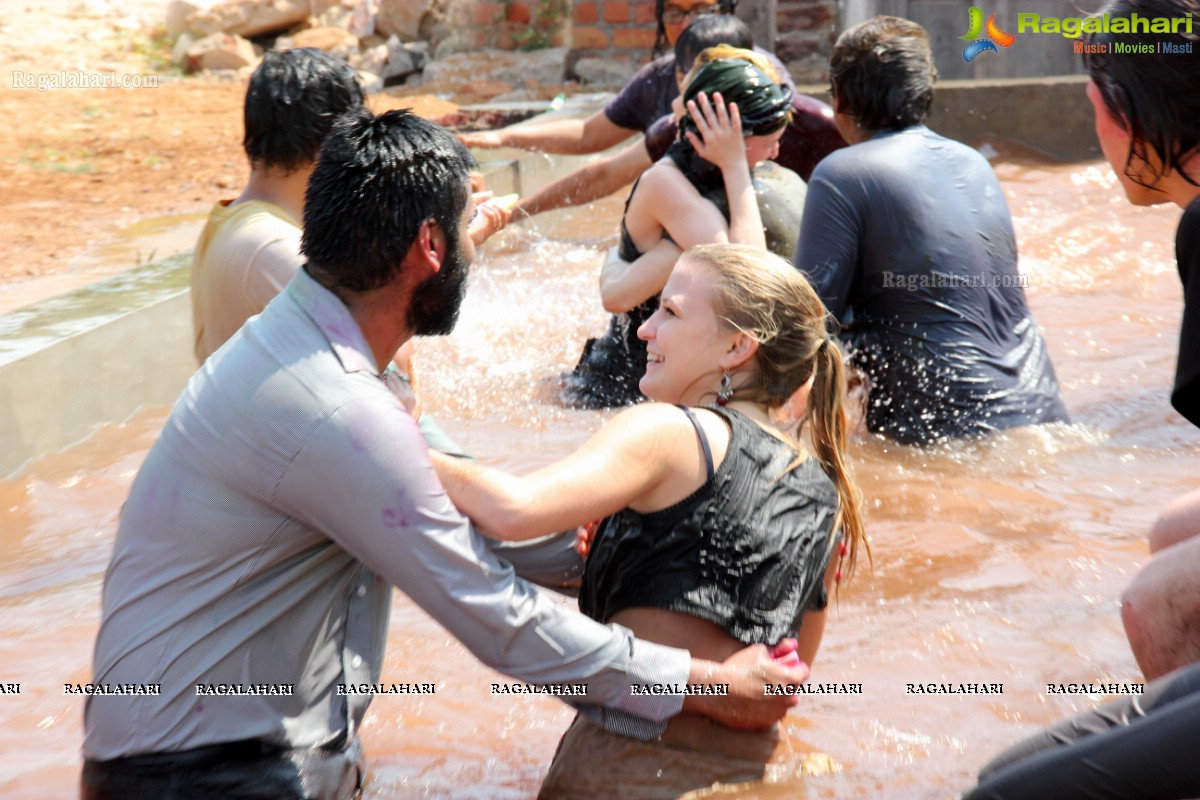 Holi Celebrations 2014 at Bhoot Bungalow, Hyderabad