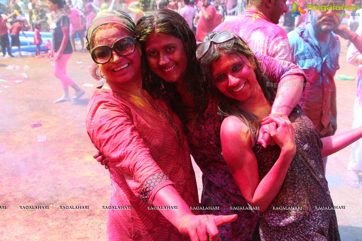 Bam Bam Holi Fest by Bisket and Anup Chandak at Novotel Airport, Hyderabad