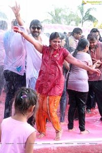 Bisket Holi Bash 2014