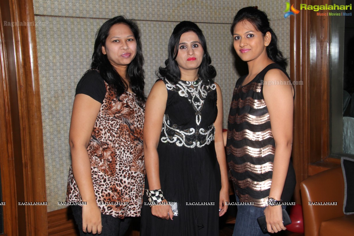 Deepali Bhutada Birthday Celebrations 2014 at Altitude, Hyderabad