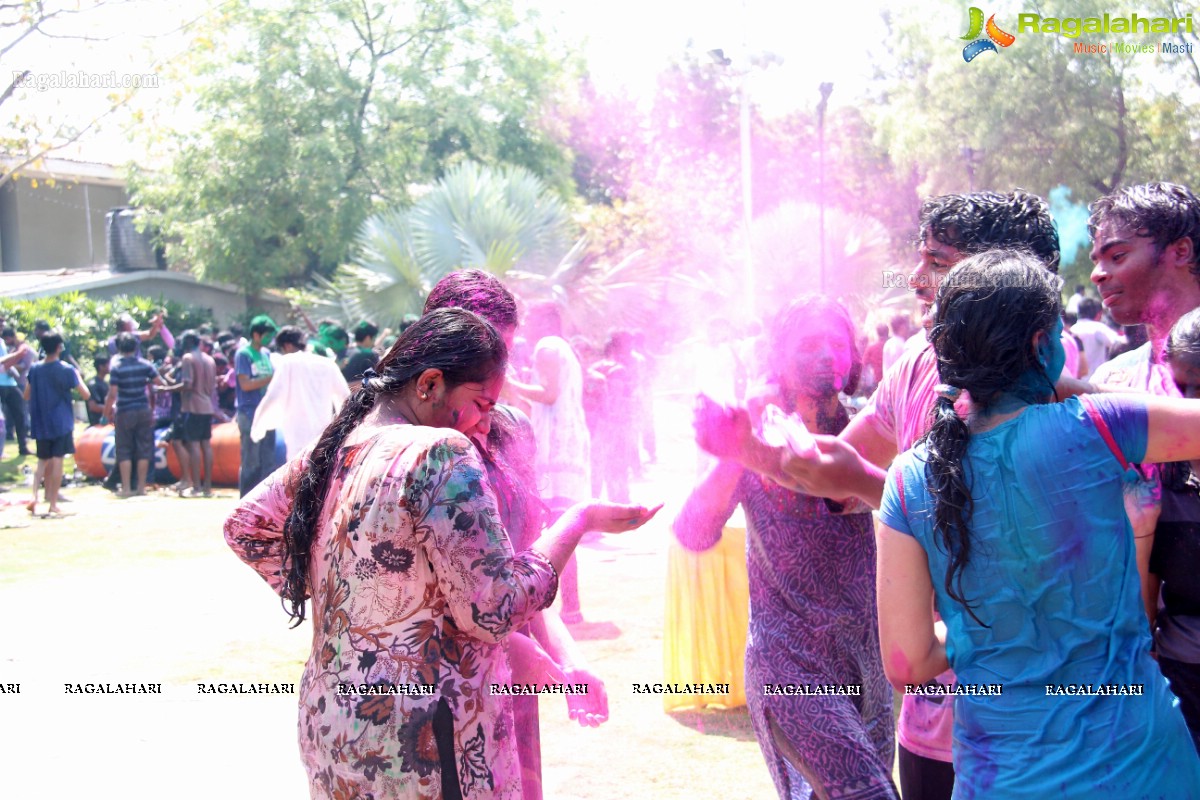 Holi Celebrations 2014 at NTR Gardens, Hyderabad