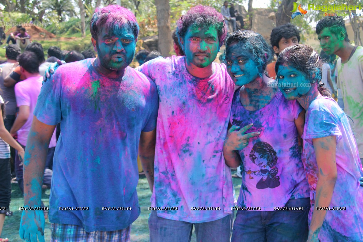 Holi Celebrations 2014 at NTR Gardens, Hyderabad