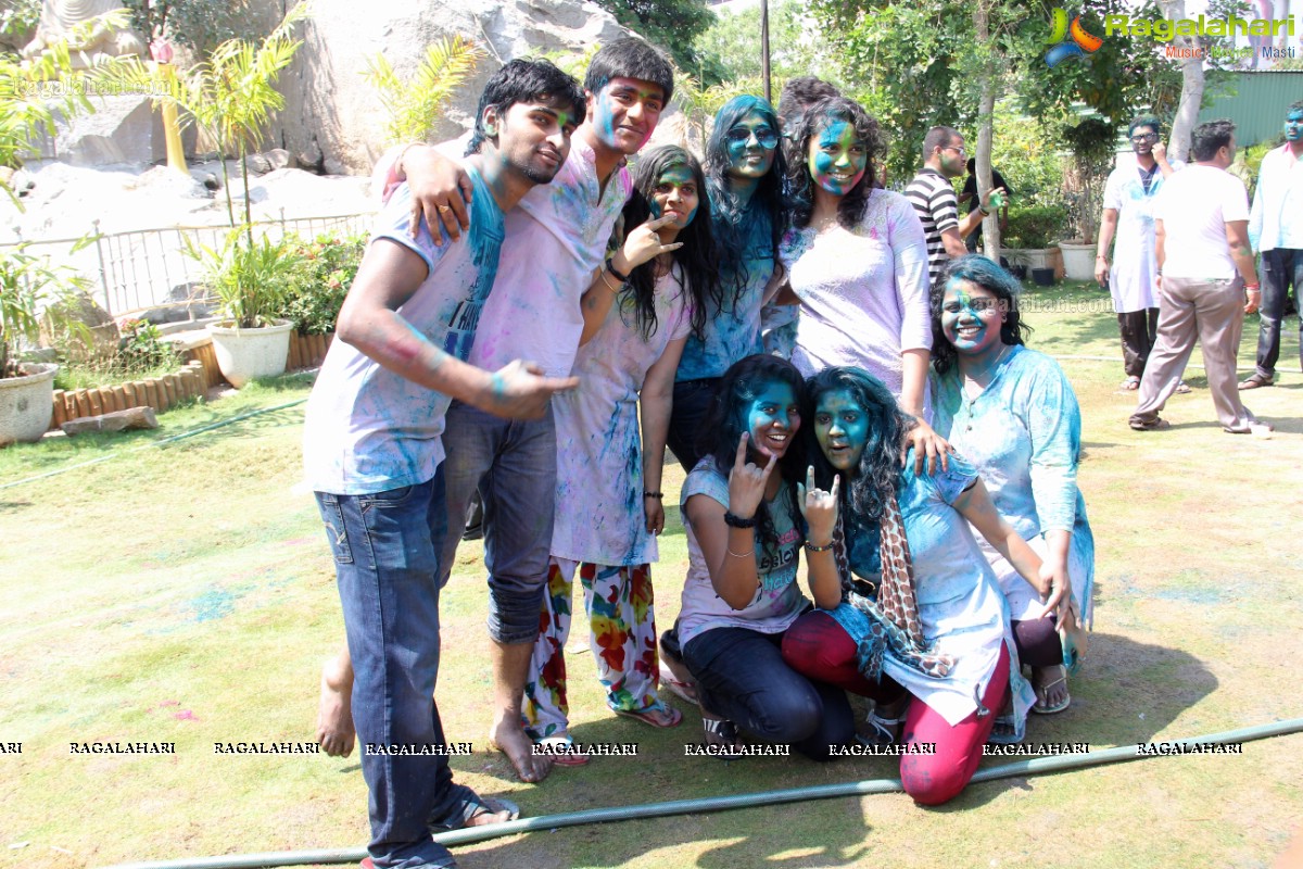 Holi Celebrations 2014 at NTR Gardens, Hyderabad