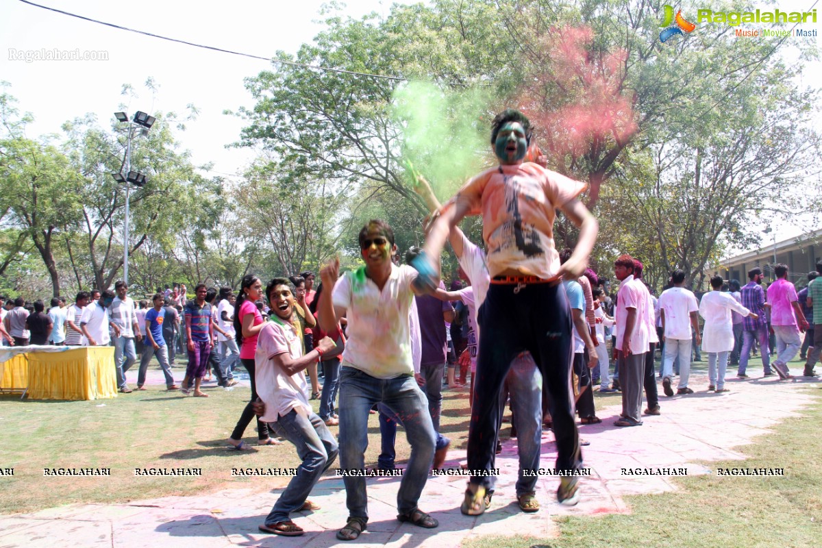 Holi Celebrations 2014 at NTR Gardens, Hyderabad