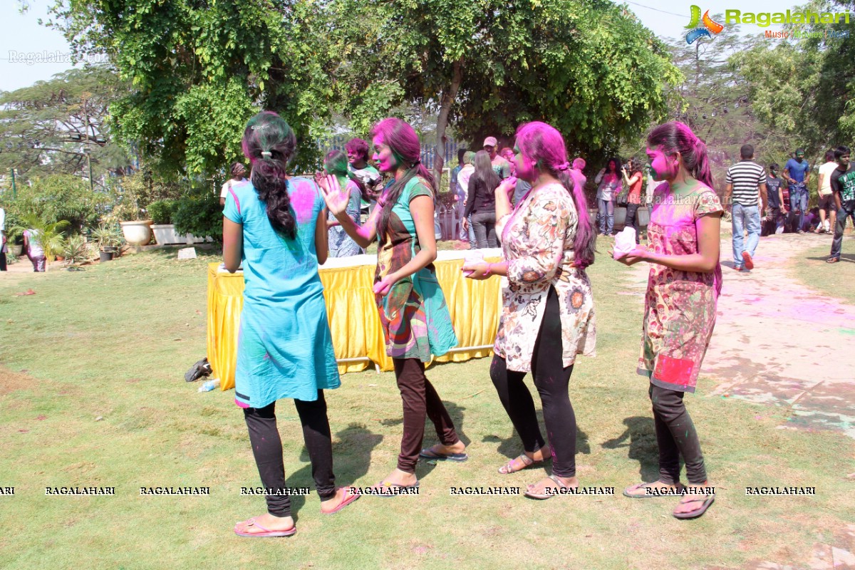 Holi Celebrations 2014 at NTR Gardens, Hyderabad