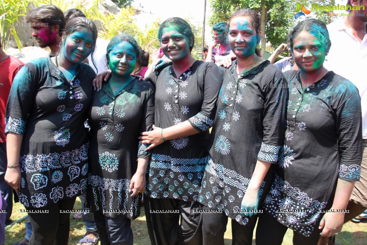 Holi Celebrations 2014 at NTR Gardens, Hyderabad