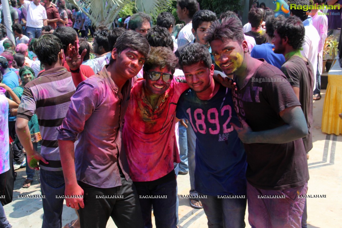 Holi Celebrations 2014 at NTR Gardens, Hyderabad