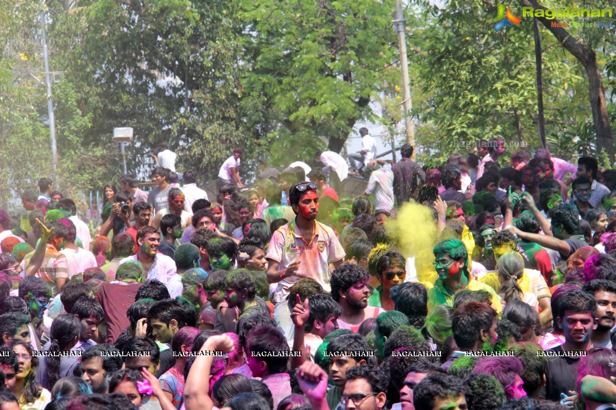 Holi Celebrations 2014 at NTR Gardens, Hyderabad