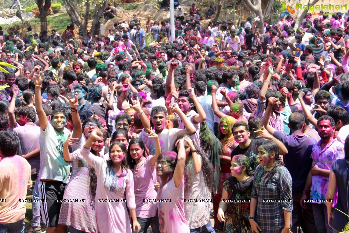 Holi Celebrations 2014 at NTR Gardens, Hyderabad