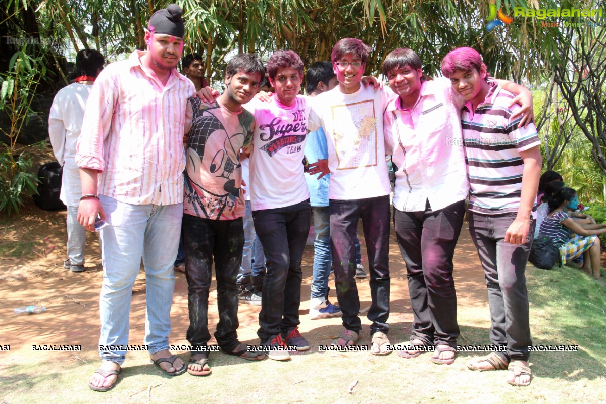 Holi Celebrations 2014 at NTR Gardens, Hyderabad