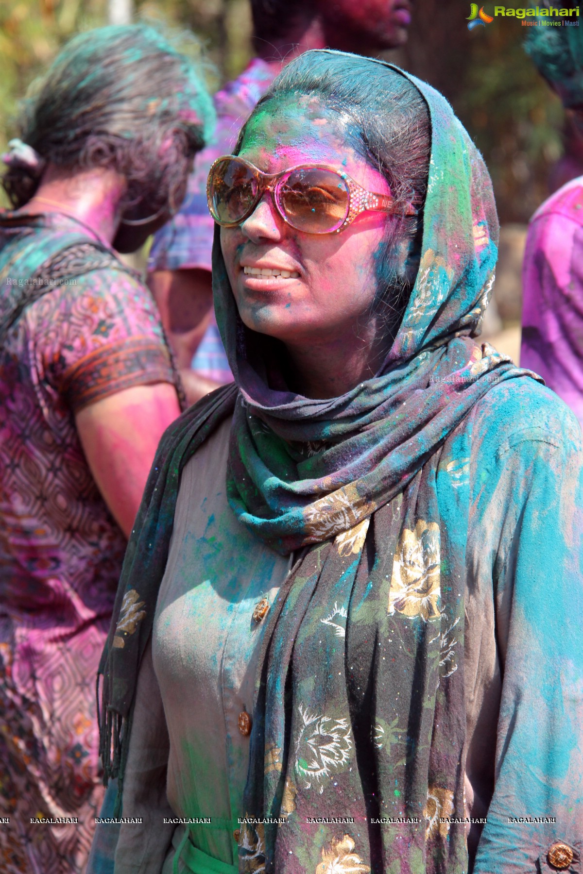 Holi Celebrations 2014 at NTR Gardens, Hyderabad