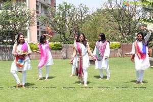 ITC Kakatiya Holi Celebrations 2014