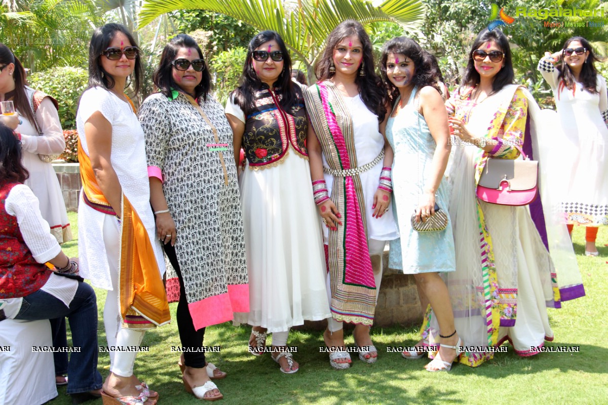 'Phoolon ki Holi' - Kakatiya Ladies Club Holi Celebrations 2014 at ITC Kakatiya, Hyderabad