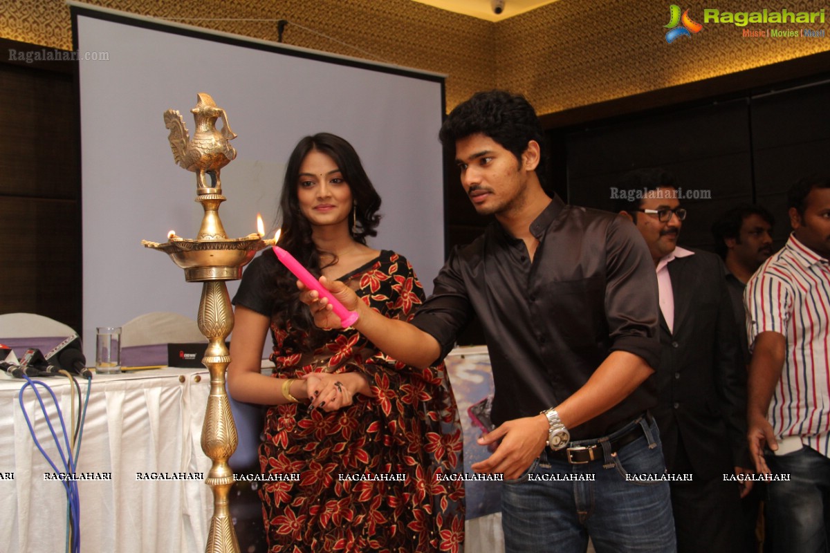 Nikitha Narayan and Sudhakar launches Micromini Mobiles, Hyderabad