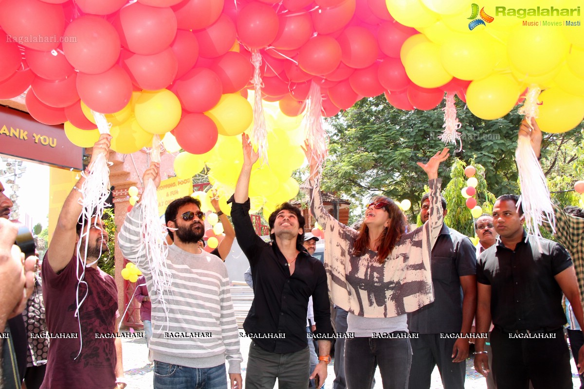 Chandamama Kathalu Team launches Mirchi Shopping Festival 2014, Hyderabad