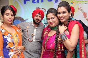 Party Swingers Da Punjabi Tadka