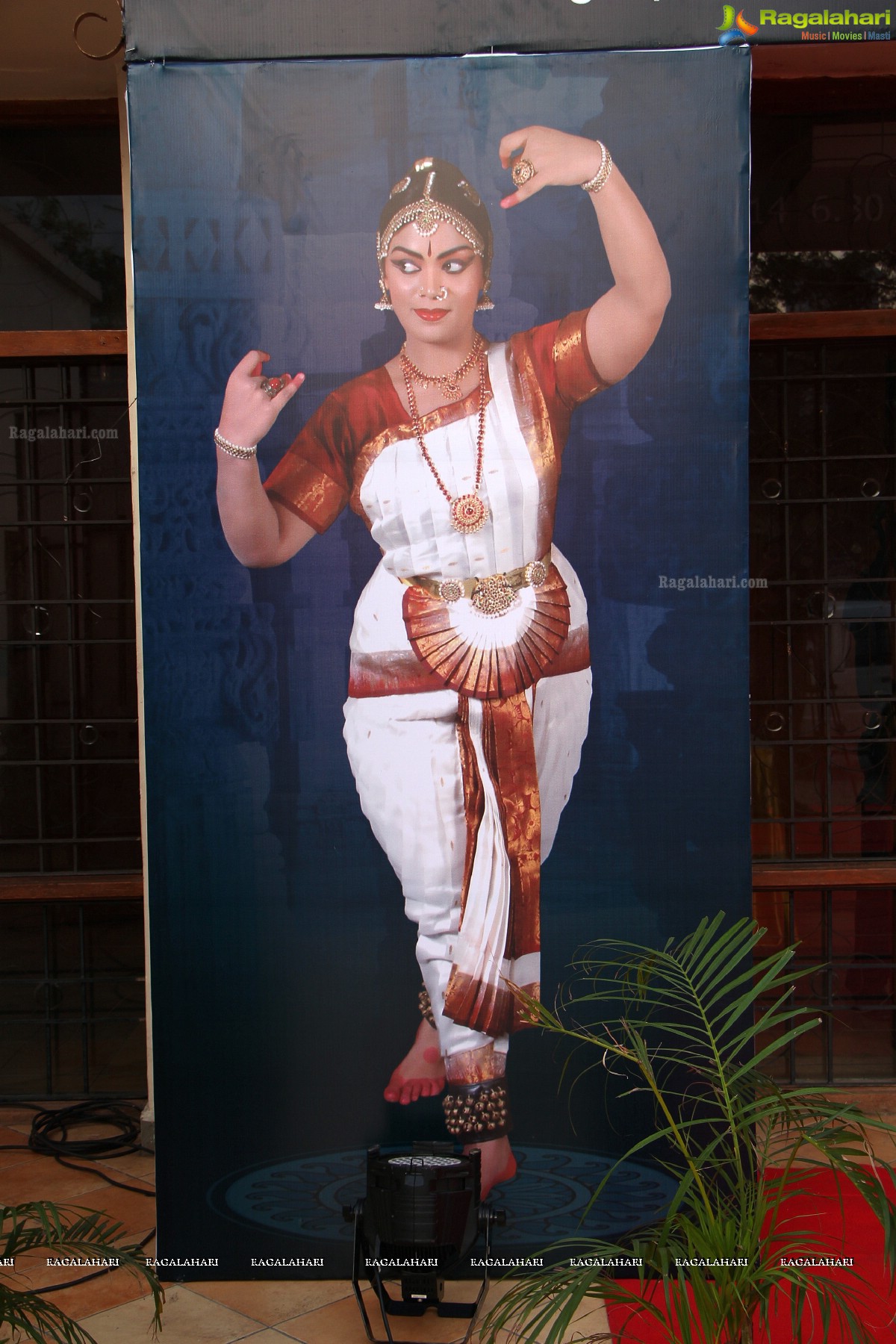 Bharatnatyam Arangetram by Penubolu Bhavana Gowri at Ravindra Bharati, Hyderabad
