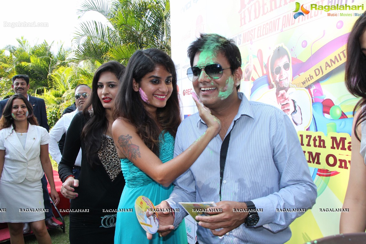 Pitars Holi Hyderabad 2014 Curtain Raiser