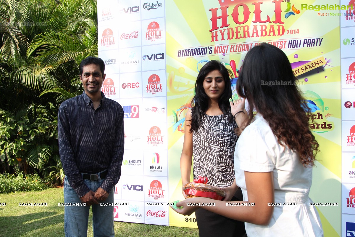 Pitars Holi Hyderabad 2014 Curtain Raiser