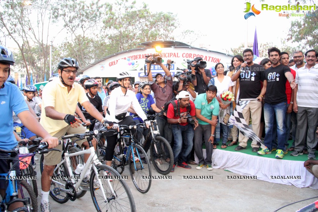 Ram Charan Teja flags off HBC'S 'Eco Friendly Cycle Ride'