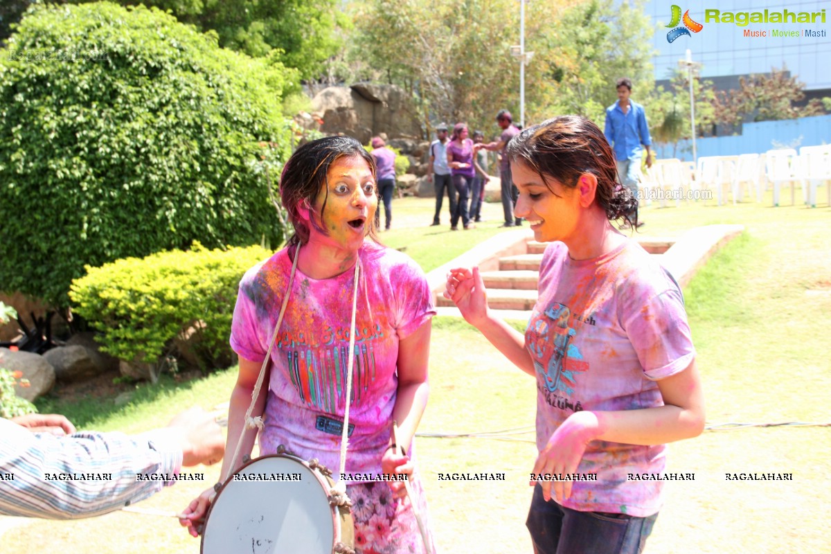 Rang De 2014 - Hyderabad's Biggest Holi Bash