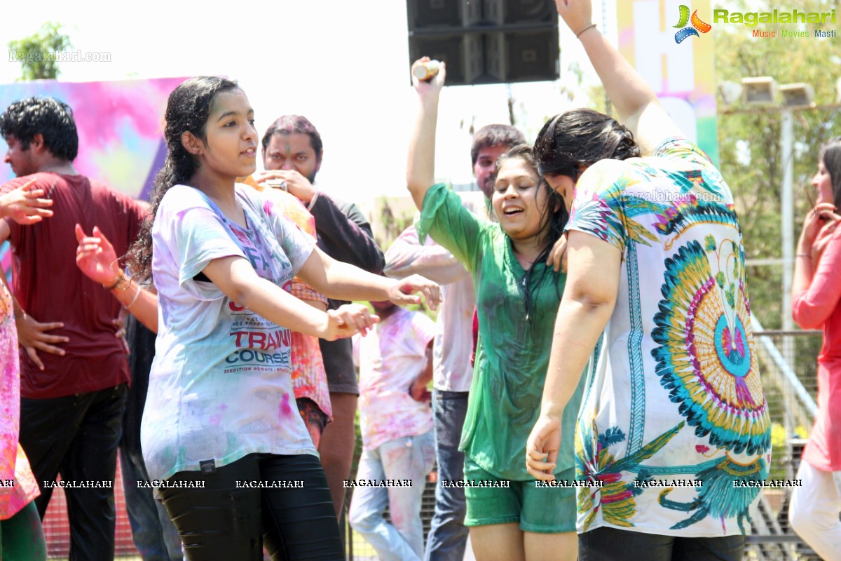 Rang De 2014 - Hyderabad's Biggest Holi Bash