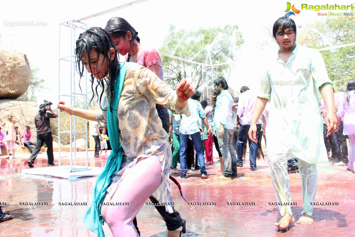 Rang De 2014 - Hyderabad's Biggest Holi Bash