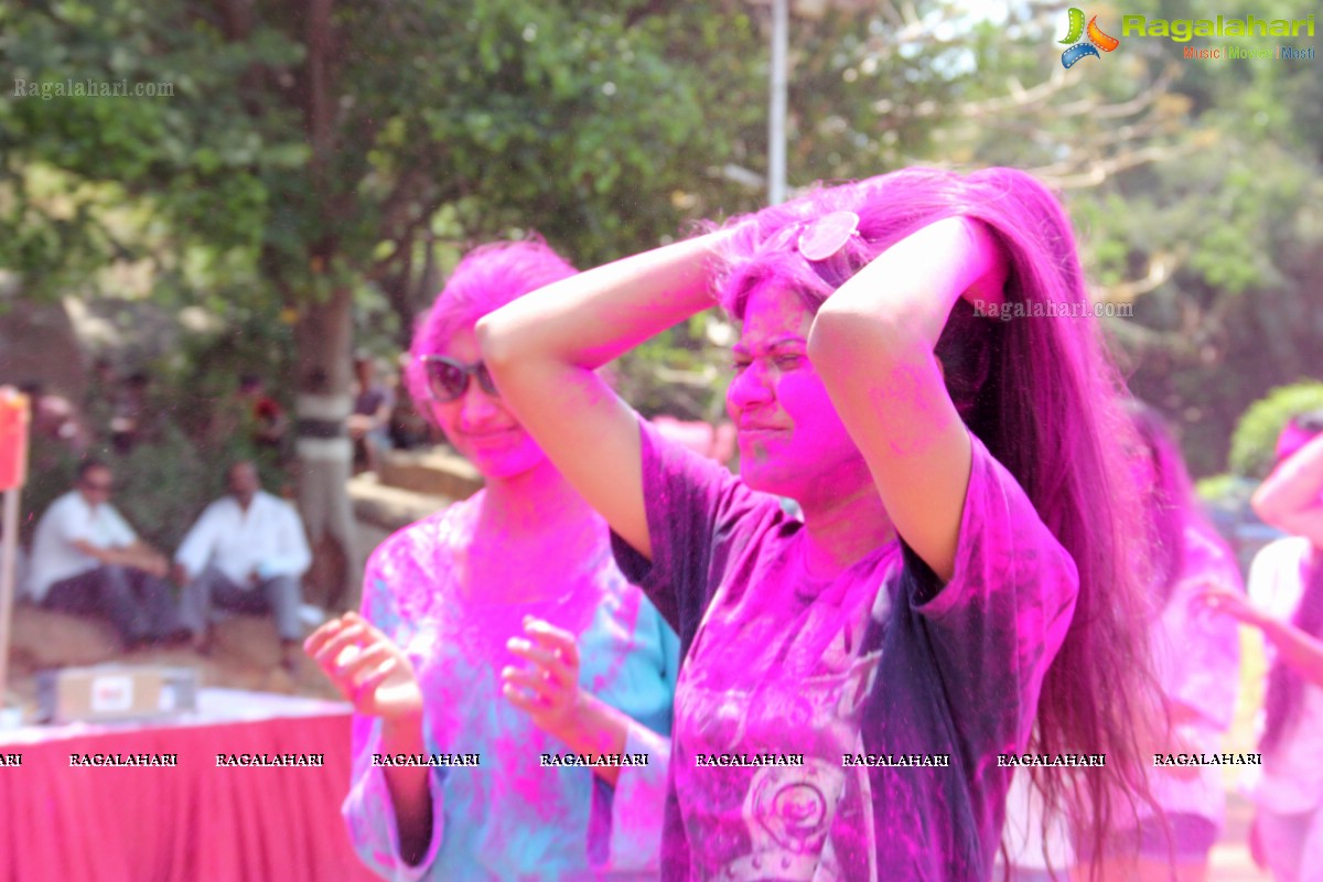 Rang De 2014 - Hyderabad's Biggest Holi Bash