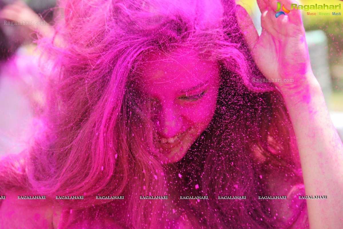 Rang De 2014 - Hyderabad's Biggest Holi Bash